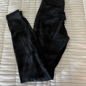Lululemon Black Camouflage Leggings